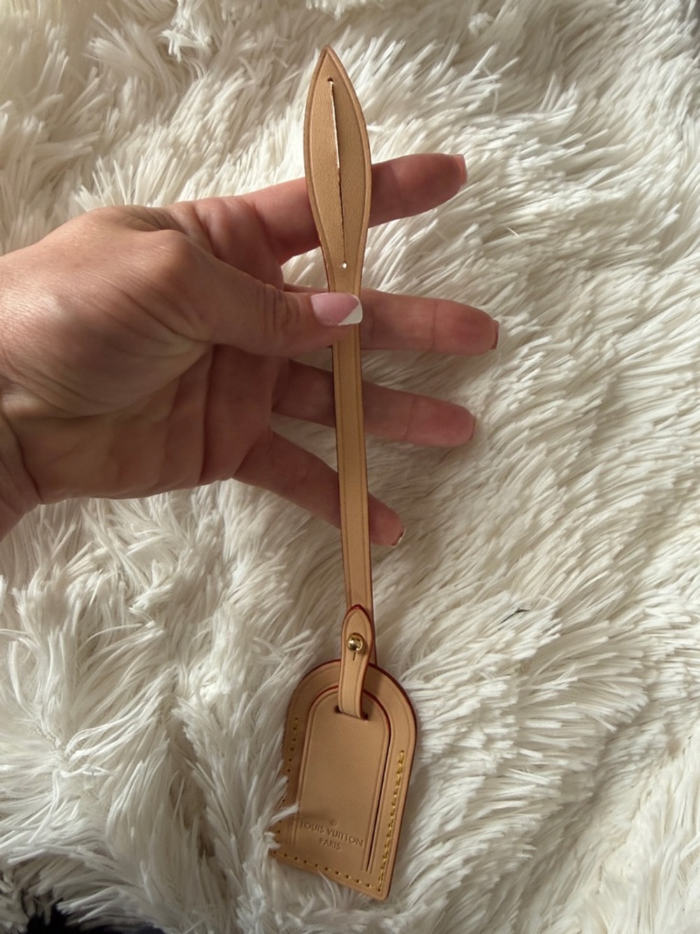 Louis Vuitton Tan Leather Luggage Tag with Red Edge - Picture 8 of 10